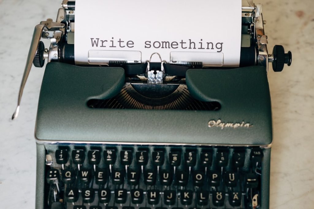 découvrez une liste inspirante de propositions d'écriture créative pour stimuler votre imagination et donner vie à vos histoires.